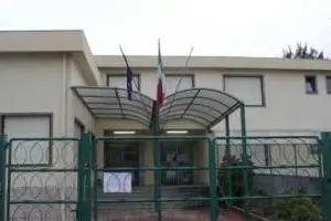 L'ingresso della scuola elementare di via Guspini, a Quartucciu