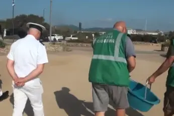 Olbia i sassi di Sardegna ritornano in mare: dopo trent'anni sono di nuovo in spiaggia