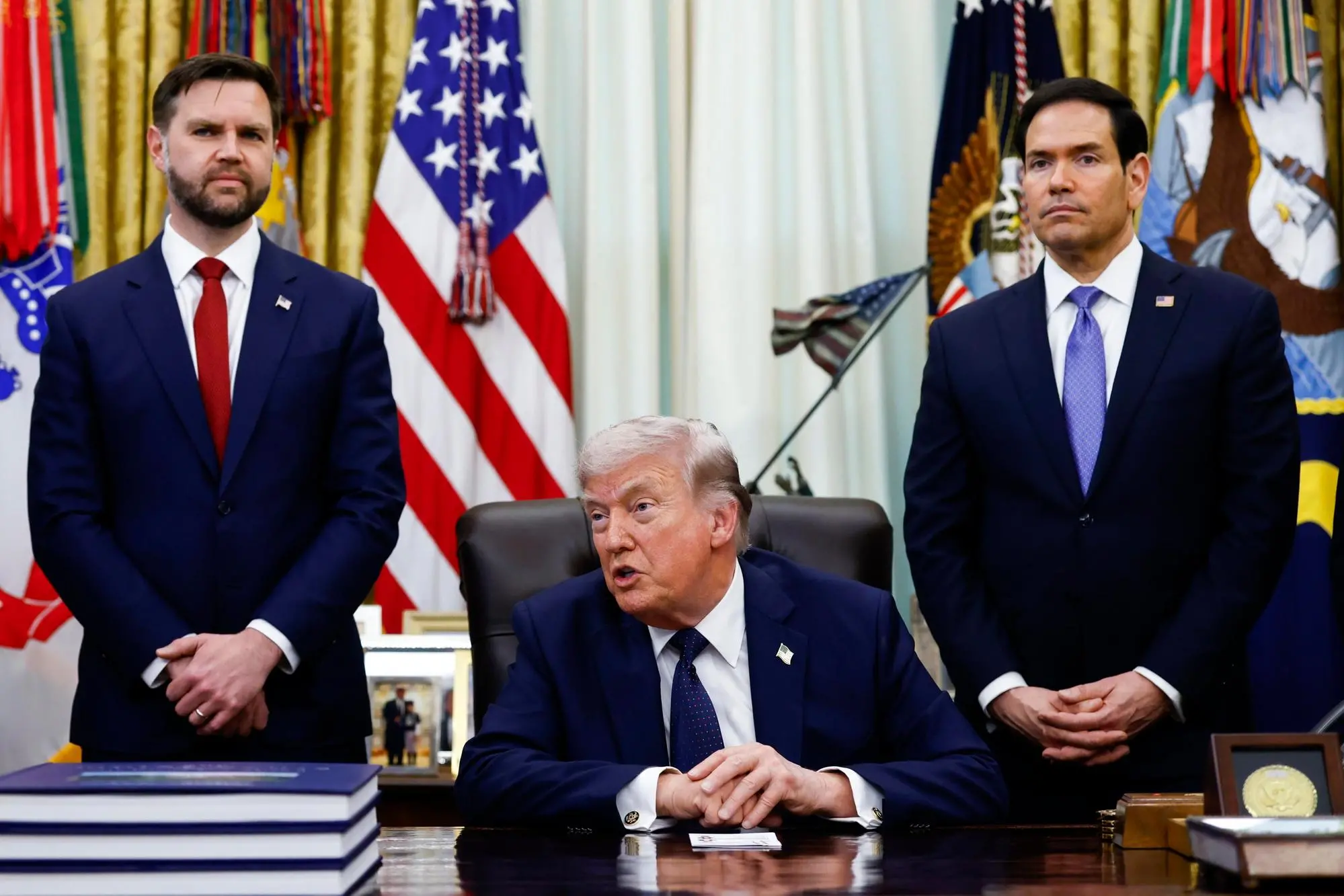 Trump con il suo vice JD Vance e il segretario di Stato Marco Rubio (Ansa-Epa)