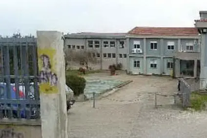 Il liceo di Isili (archivio L'Unione Sarda)