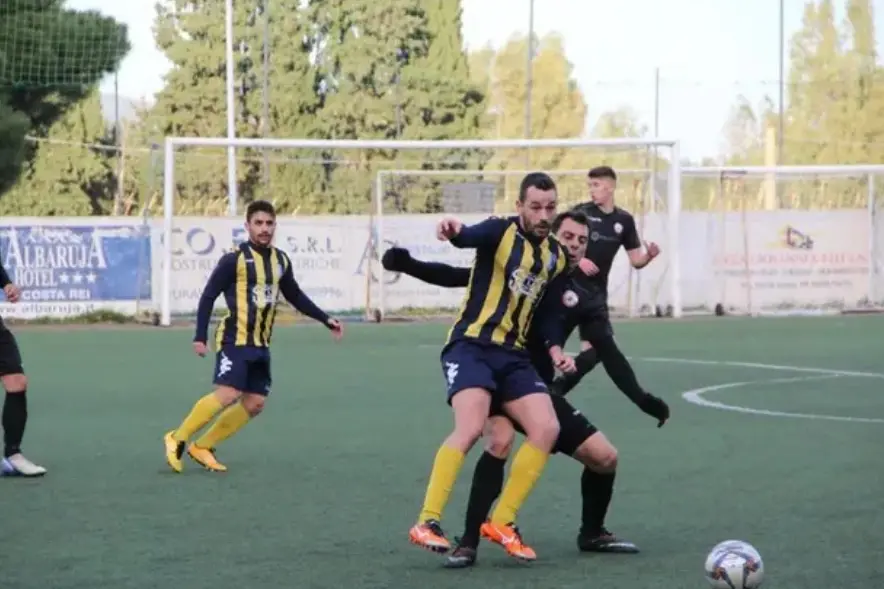 Giuseppe Meloni, attaccante della Cos (foto Andrea Serreli)