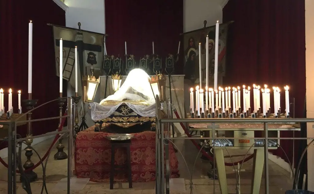 Il simulacro di Gesù morto, nella chiesa di San Michele