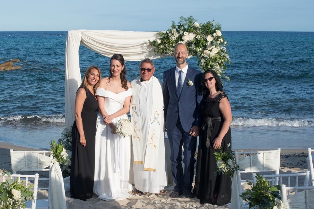 Matrimoni in spiaggia, Castiadas al top: 50 cerimonie in due anni