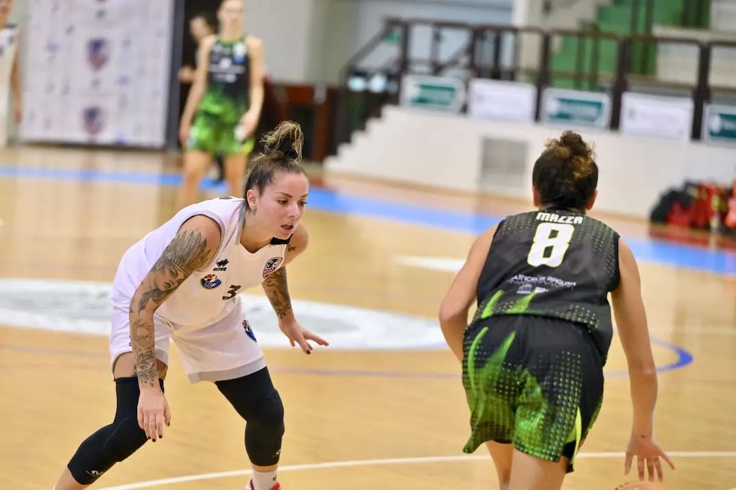 Kinga Piedel, guardia del Cus (foto Chiaramida)