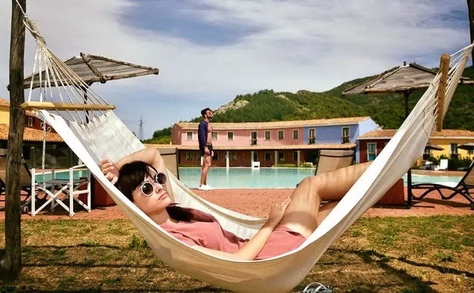 La piscina dell'hotel Orlando resort a Villagrande (foto archivio L'Unione Sarda)