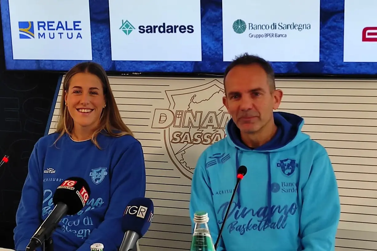 L'ala Martina Spinelli e il coach Paolo Citrini (foto G. Marras)