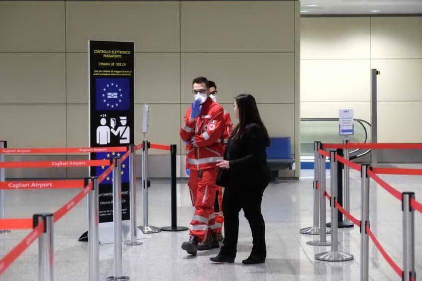 Test rapidi per chi torna dall'estero, il piano per gli aeroporti