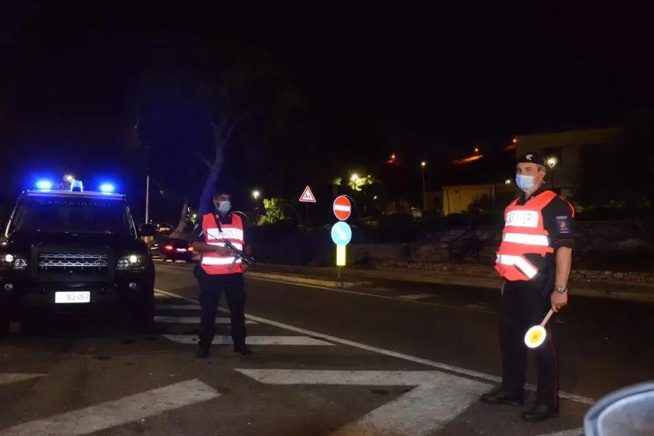 (foto carabinieri)