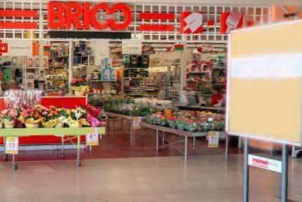 Lo store Bricocenter all'interno del centro commerciale Cagliari Marconi