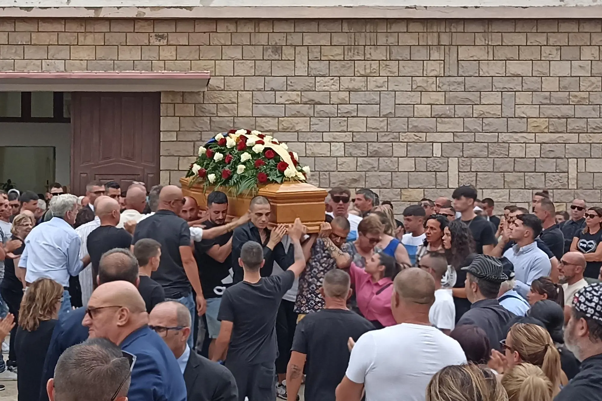 I funerali di Gabriele Pergola a Quartu (foto Ungari)