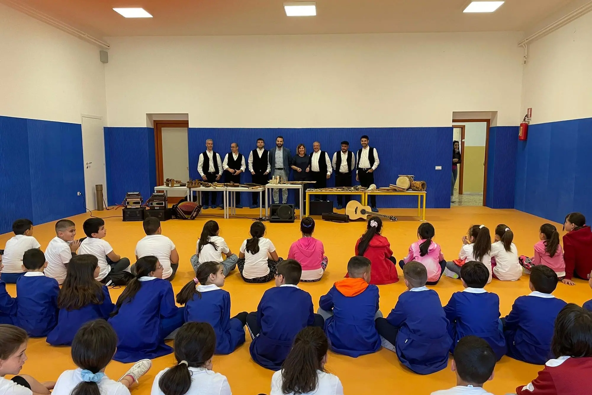 Burcei, l'iniziativa a scuola (foto Serreli)