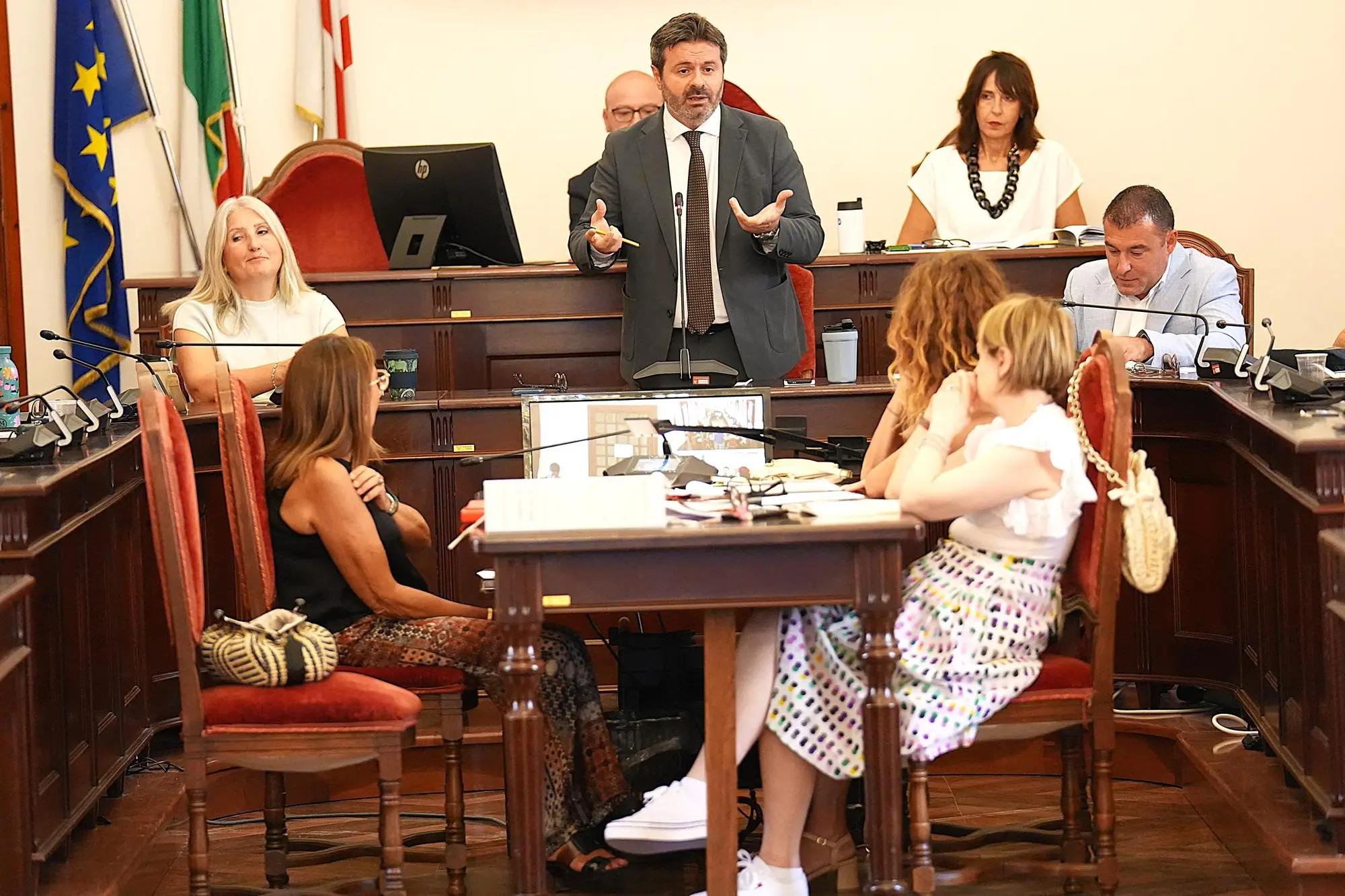 Intervento del sindaco, Giuseppe Mascia, durante la discussione sulla Tari