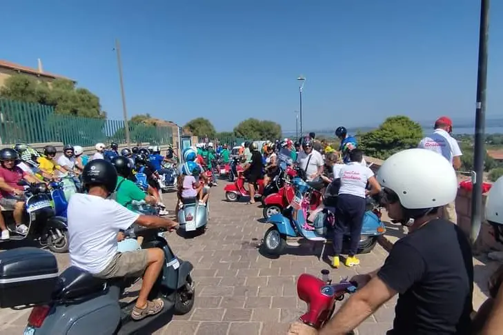 L'invasione delle Vespa, foto Giuliano Usai