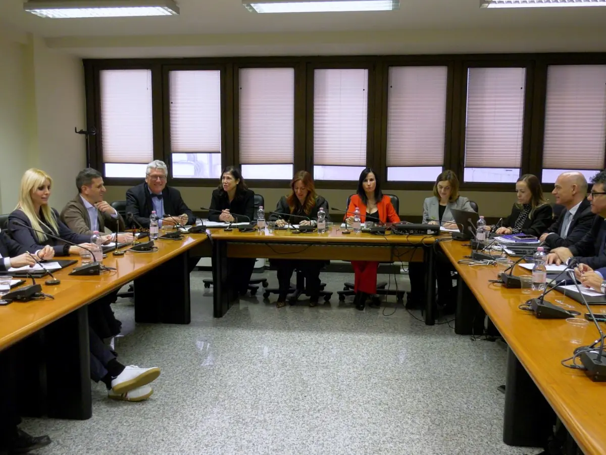 La seduta della commissione Sanità, dove oggi è stata audita la presidente-assessora, Alessandra Todde (Foto del Consiglio regionale)