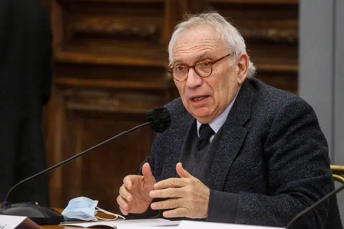 Patrizio Bianchi (foto Ansa)
