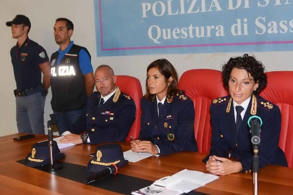 Operazione antidroga della polizia di Sassari (L'Unione Sarda - Calvi)