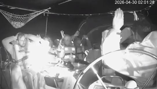 Blitz israeliano in acque internazionali, bloccate le navi della Flotilla e sequestrati 400 attivisti