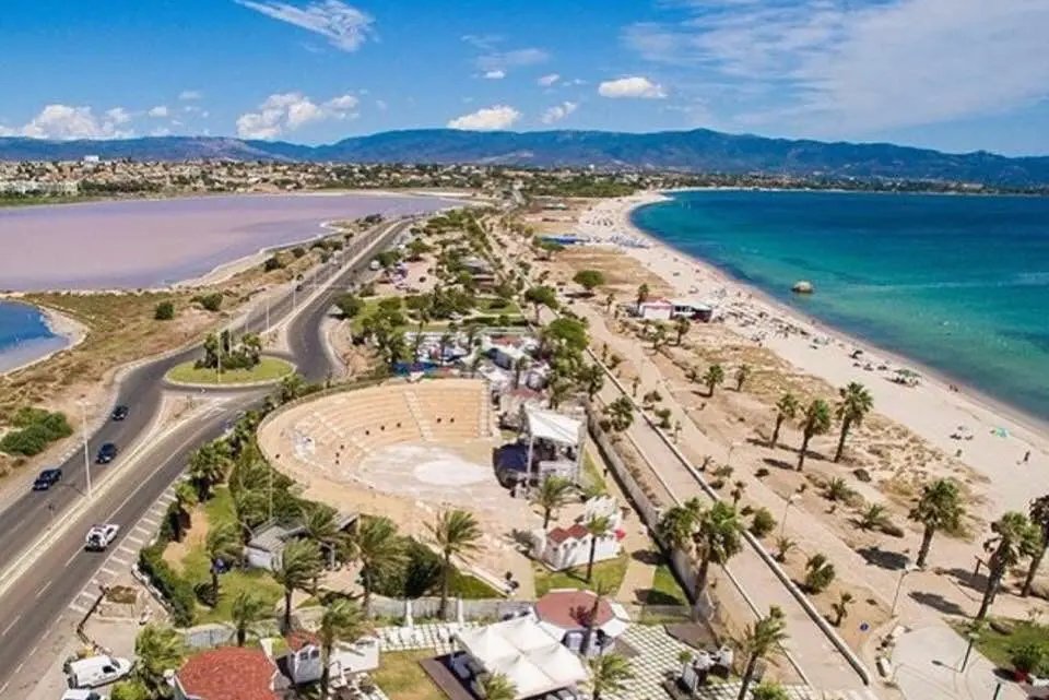 Una veduta del Poetto di Quartu