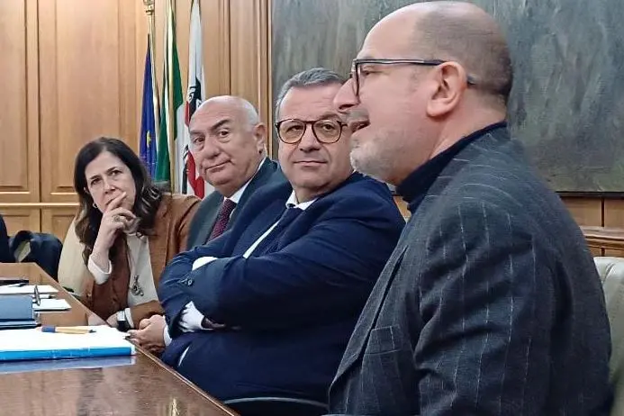 L'incontro al palazzo della Provincia di Sassari (foto Pala)