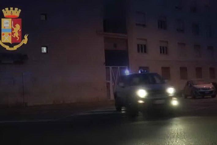 Cagliari, la polizia &quot;decapita&quot; la cupola di via Seruci
