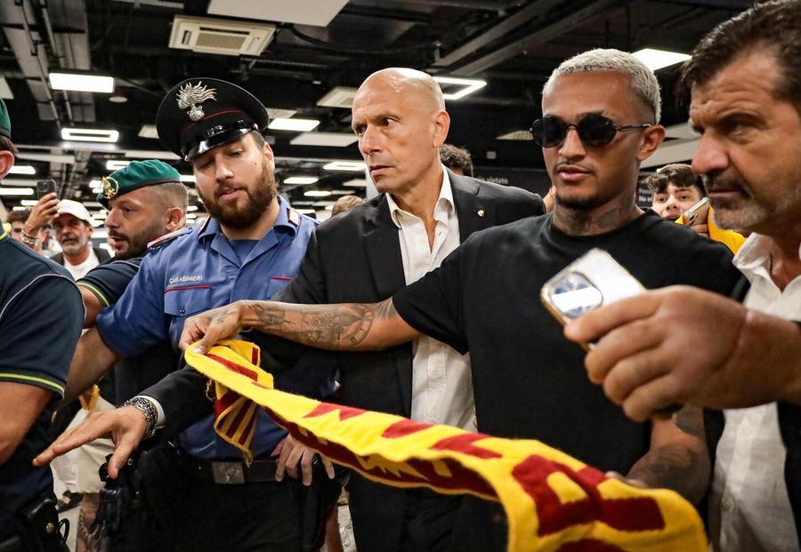 Wesley, da parcheggiatore a giocatore della Roma