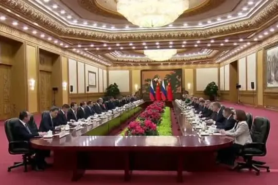 Colloqui "amichevoli" a Pechino, "nuova era" per relazioni Cina-Russia