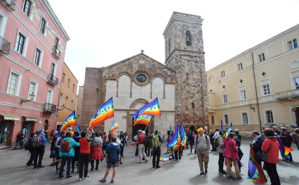 Iglesias, in marcia per la manifestazione &quot;Sardegna isola della pace&quot;
