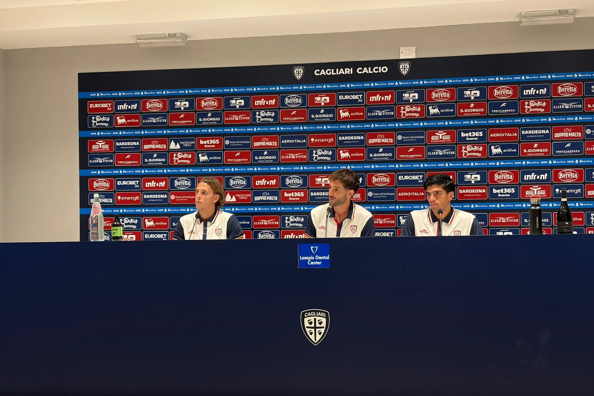 La conferenza stampa (foto Renna)