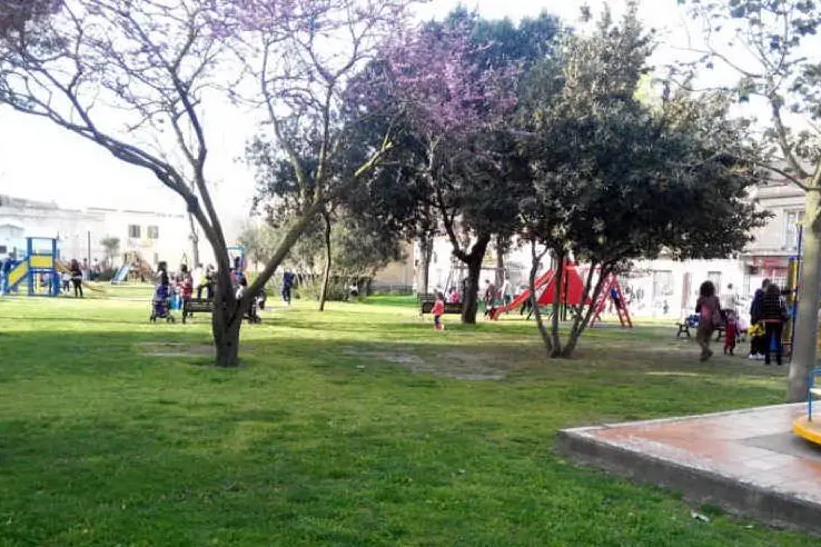 Il parco giochi del quartiere San Gavino (L'Unione Sarda - foto Pala)