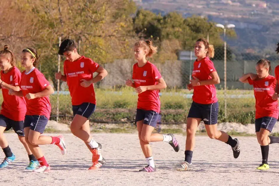 Le ragazze della Torres in allenamento