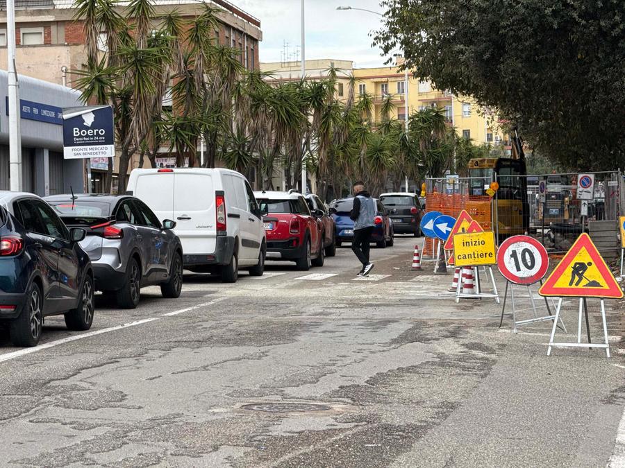 Rete idrica, gas, fibra ottica: città sarde sventrate dagli scavi