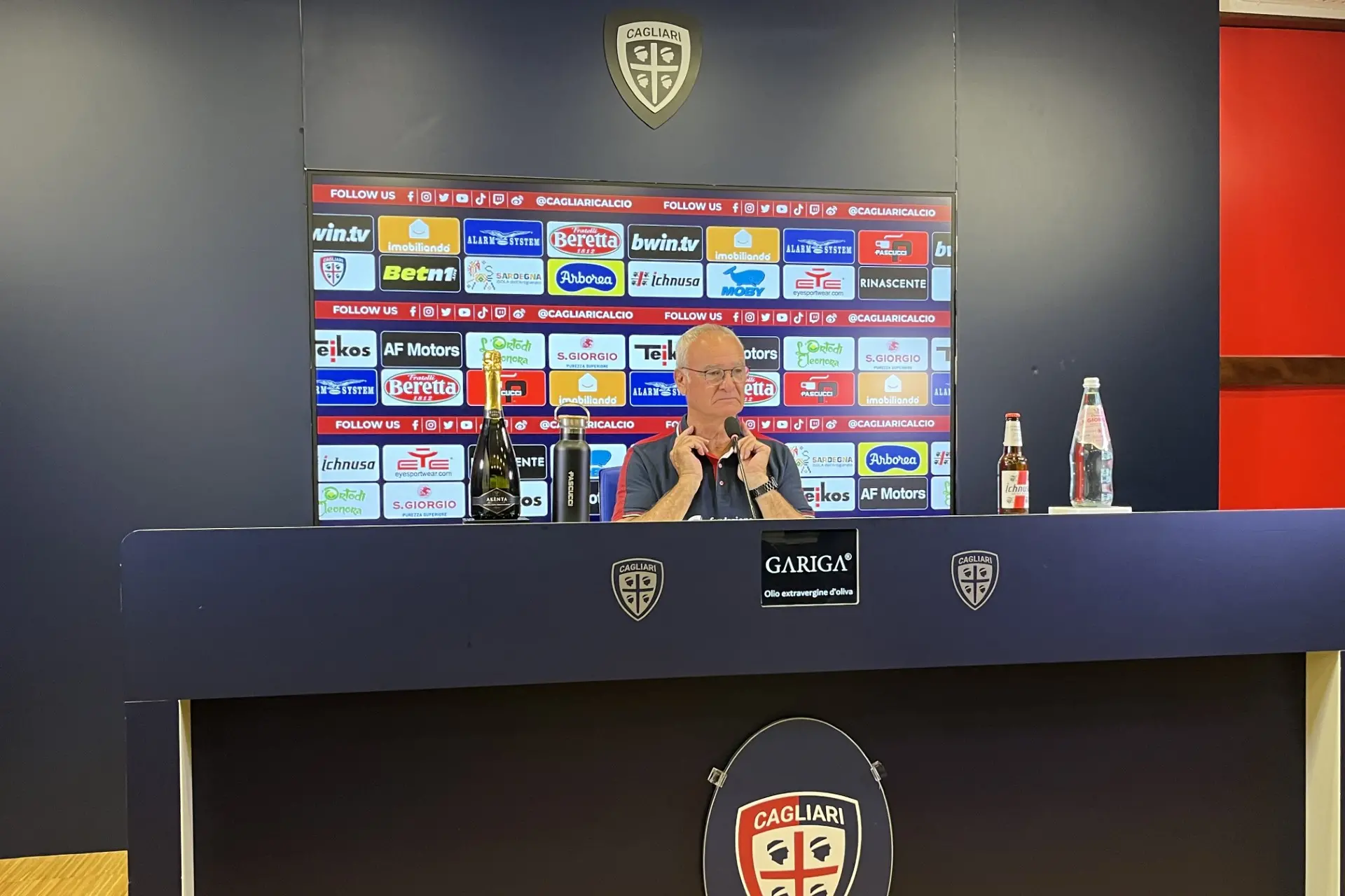 Claudio Ranieri in conferenza stampa (foto Gaggini)