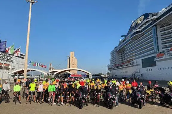 Foto Cagliari Cruise Port