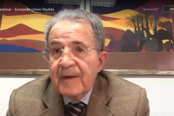 Romano Prodi in collegamento con l'univeristà (Ufficio Stampa Unica)