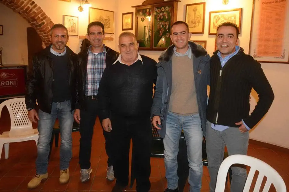 Volti sorridenti dopo la nomina di Corrado Massidda (il secondo da destra)
