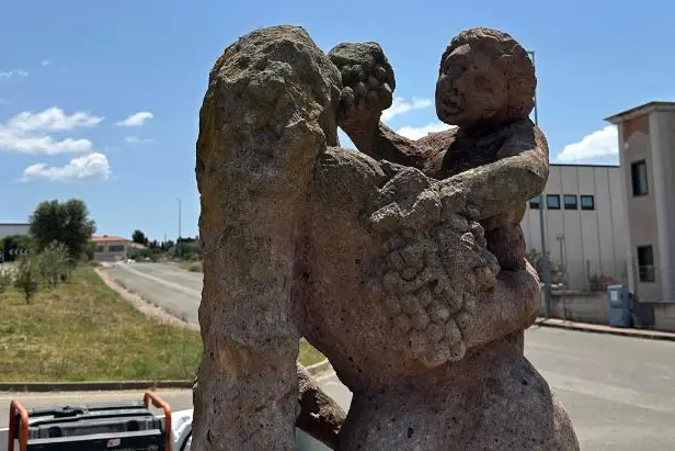 La statua restaurata - Sennori (foto concessa)