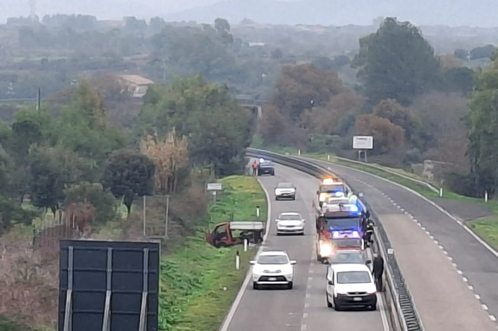 L'incidente sulla 131 Dcn (Foto: Serafino Corrias)