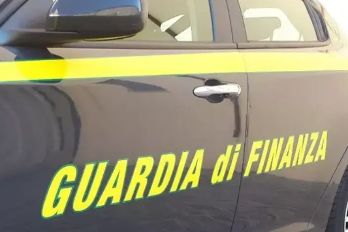 Guardia di Finanza (Ansa)