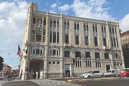 Il Municipio di Cagliari (L'Unione Sarda)