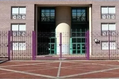 L'ingresso dell'Istituto Alberghiero di Sassari (foto G. Marras)