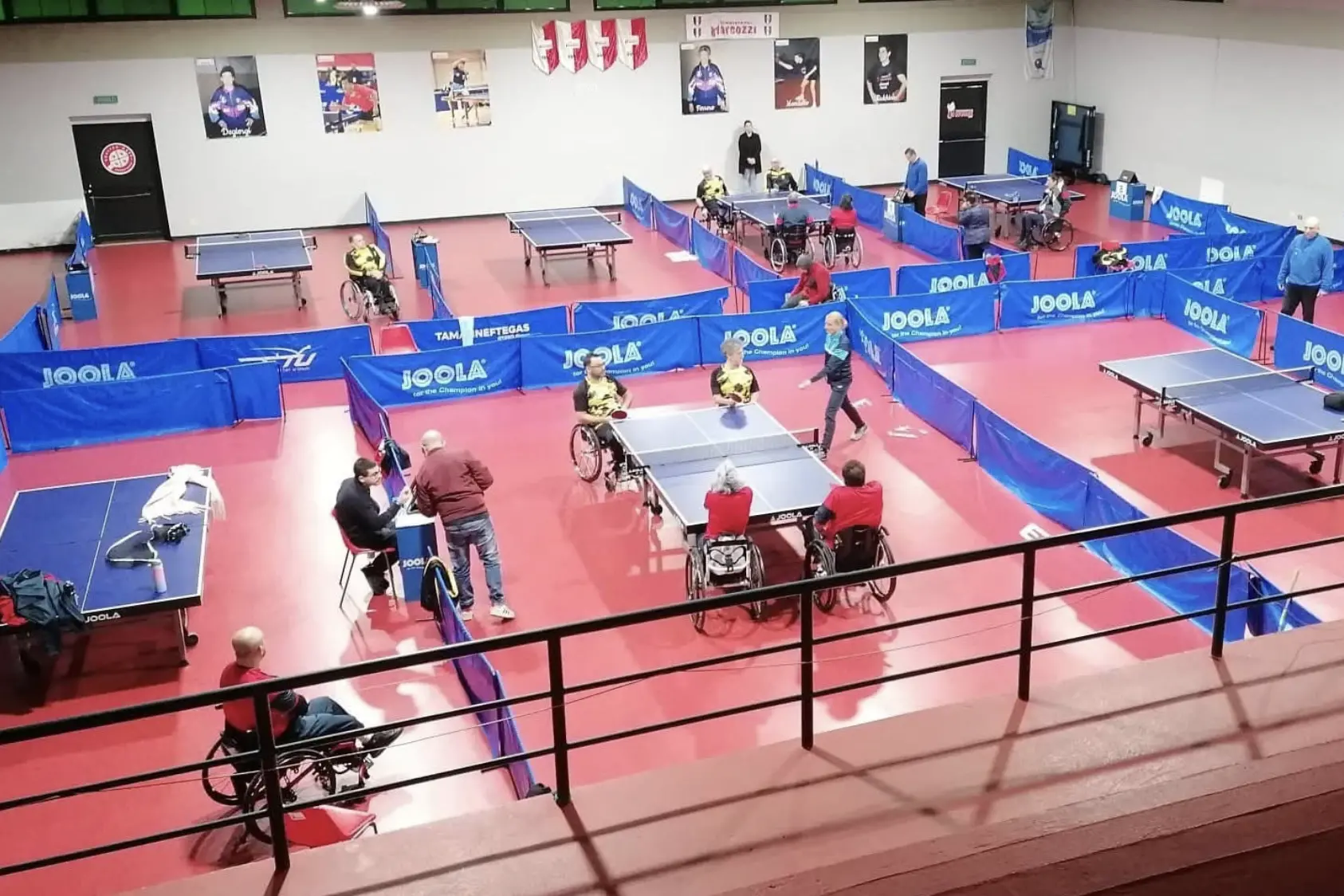 Allenamento degli atleti paralimpici al Palatennistavolo (Foto Comitato Regionale Paralimpico)