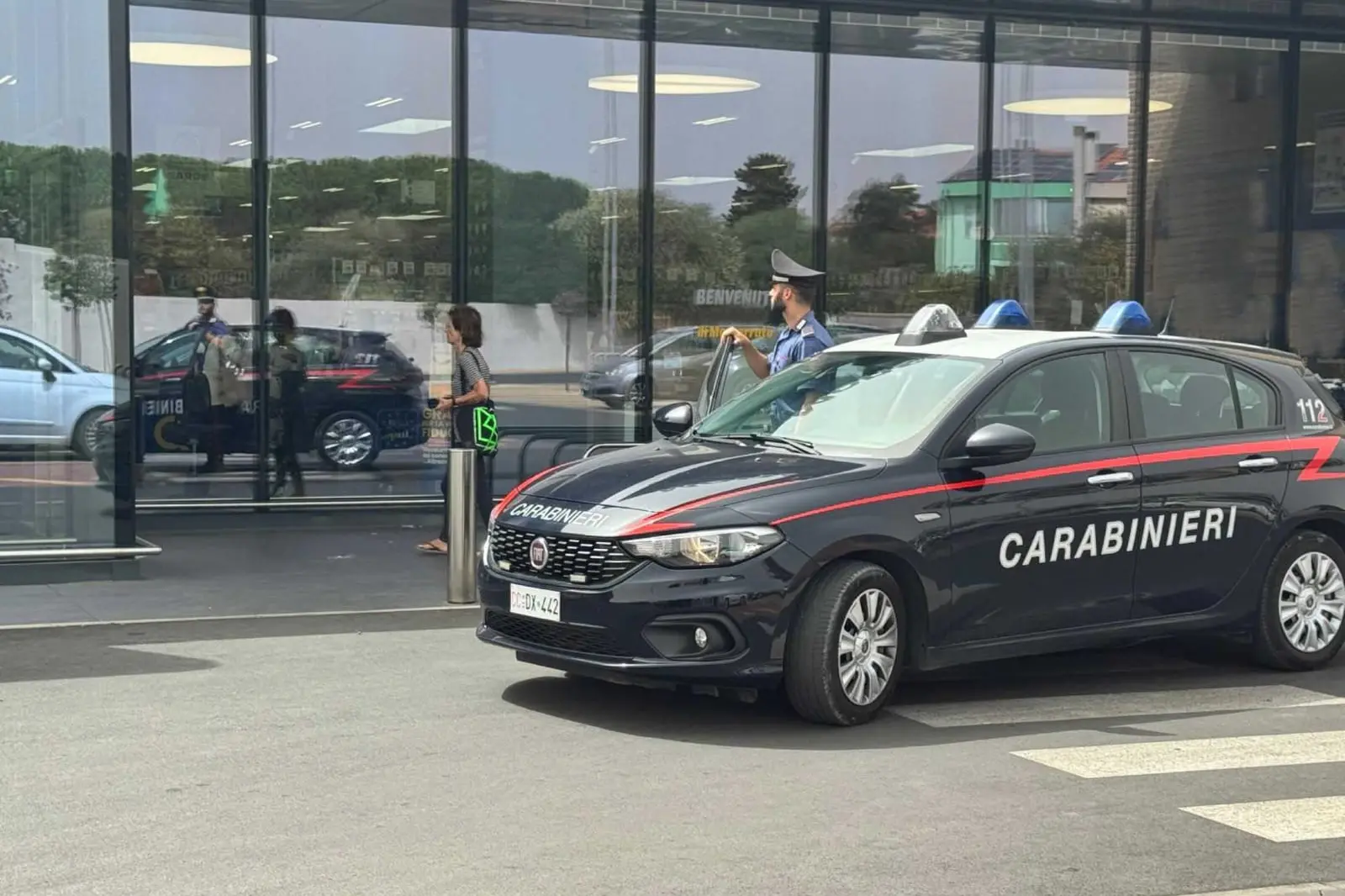 (foto carabinieri)