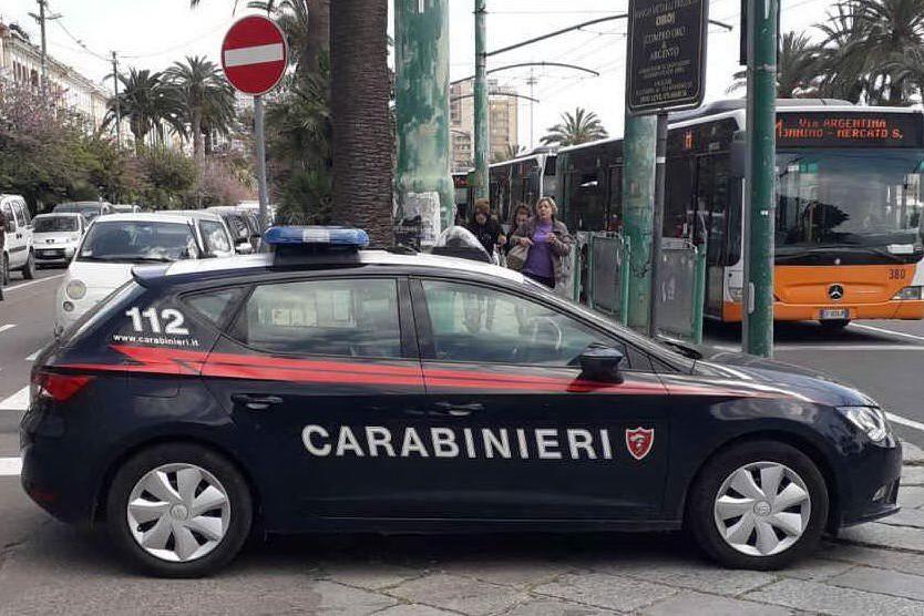 Sorpresi a rubare auto: due giovani in arresto a Cagliari