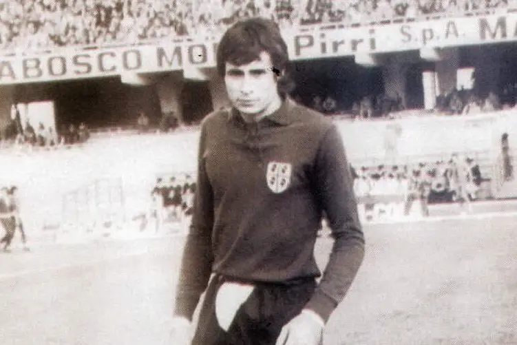 Copparoni intrat in sa prima iscuadra in su 1974/75 cun Gigi Radice allenadore