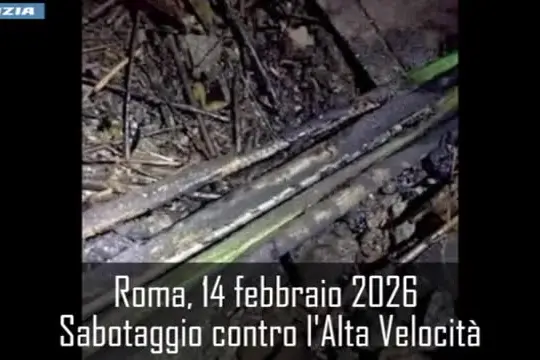Cellula terroristica anarchica, 7 arresti anche per attentati a treni