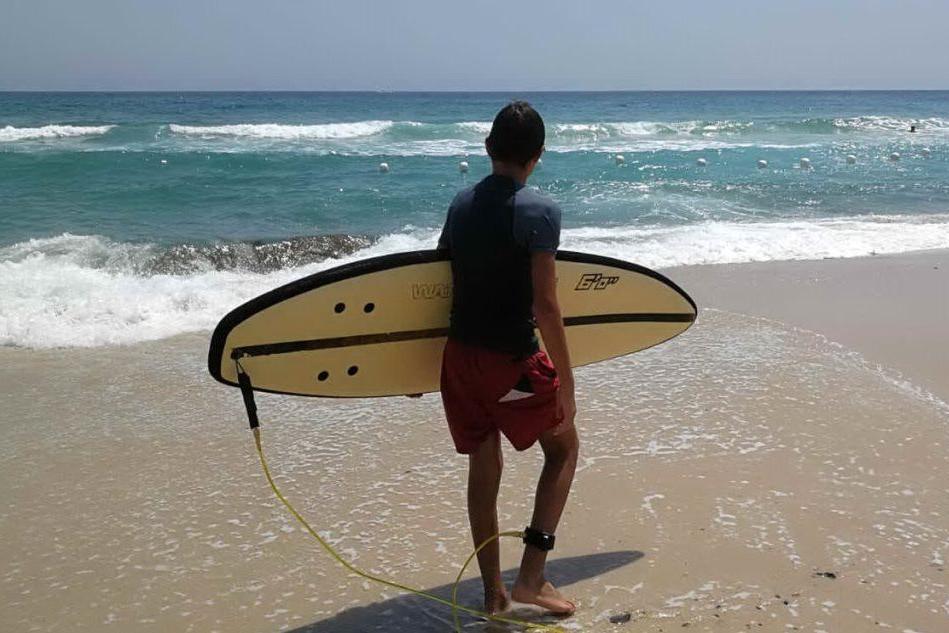 Francesco, il giovane surfista
