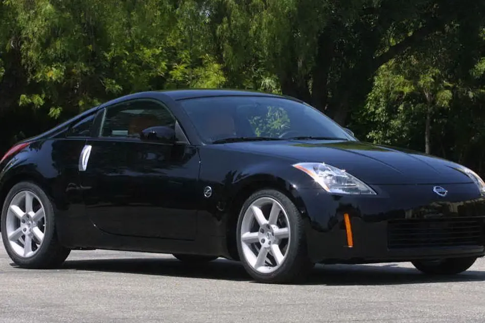 Una Nissan 350 Z coupé