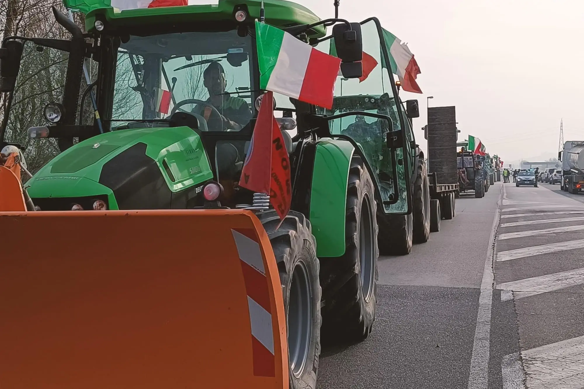 La protesta dei trattori (foto Ansa)