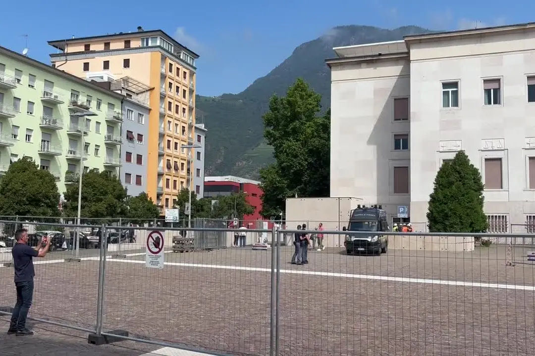 Il giorno dopo il crollo del Tribunale di Bolzano