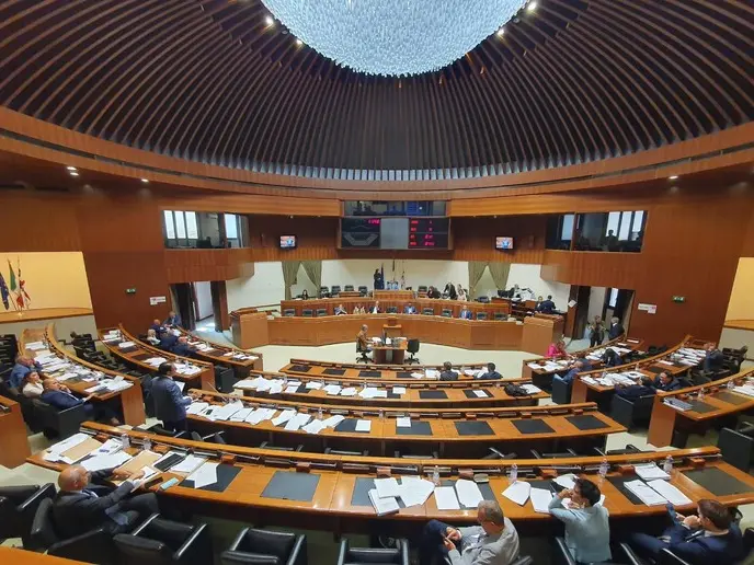 Consiglio regionale (foto ansa)